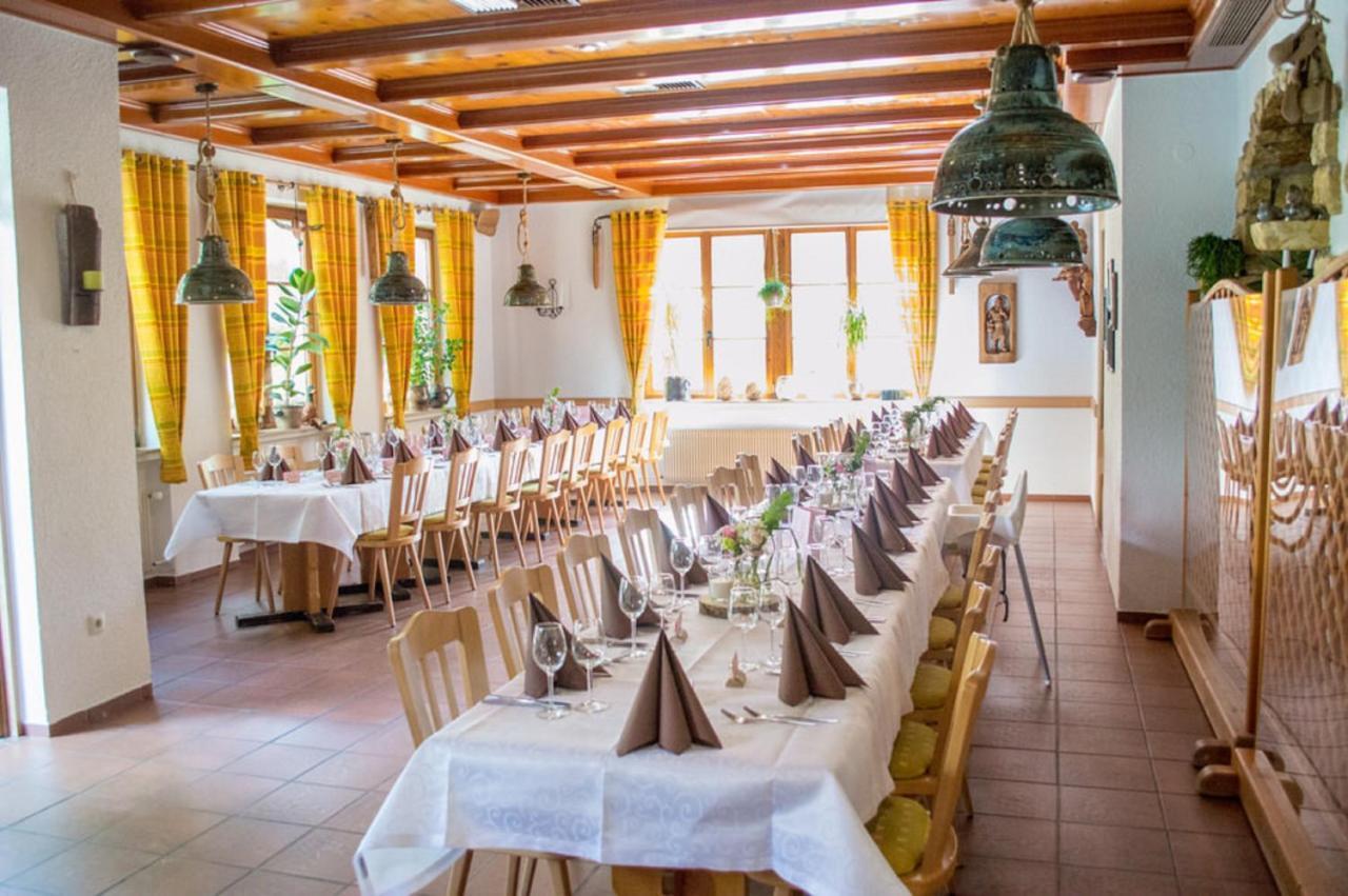 Herrenschenke-Cafe Eiring Königsberg in Bayern Exteriör bild