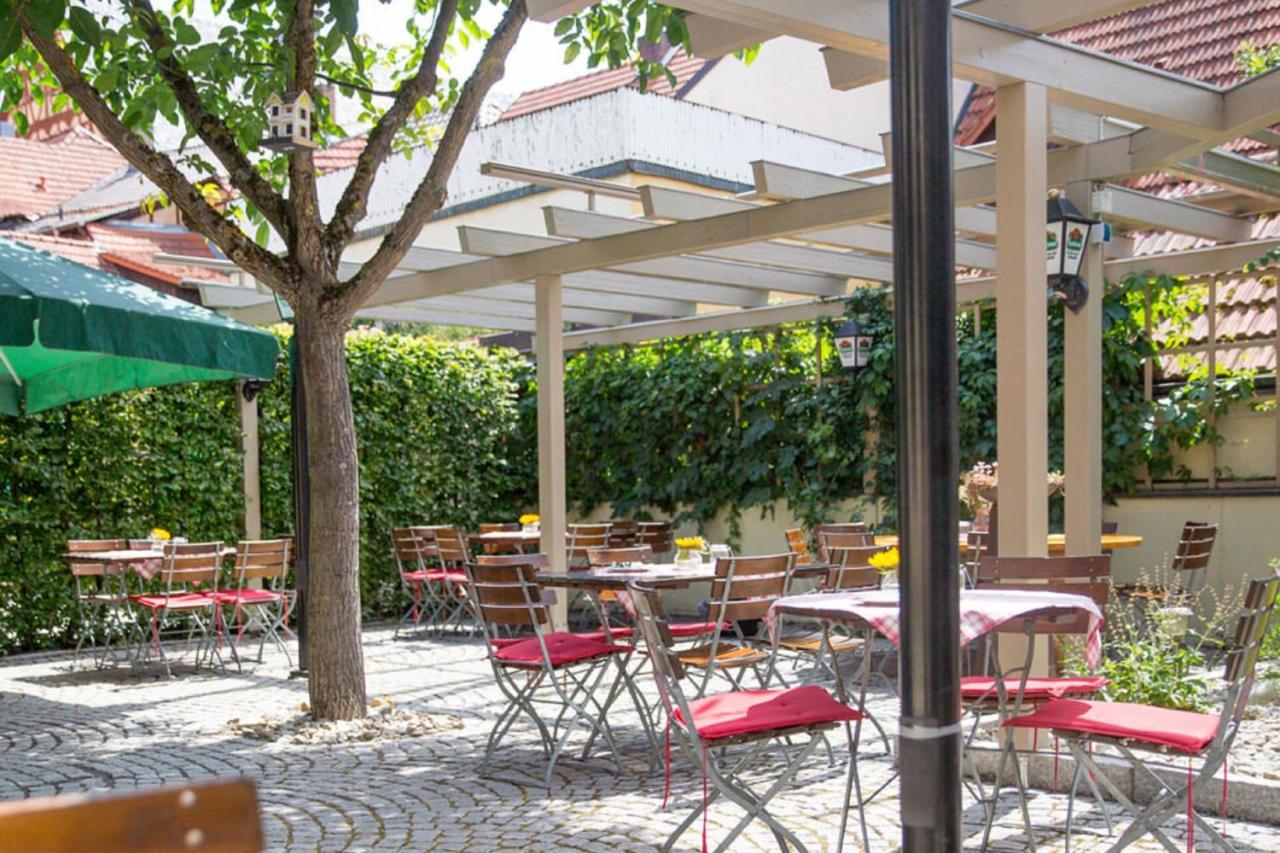 Herrenschenke-Cafe Eiring Königsberg in Bayern Exteriör bild